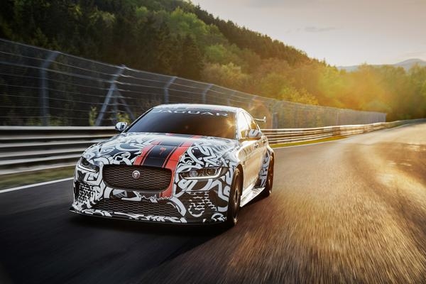 Extreemste high-performance Jaguar ooit voor de openbare weg