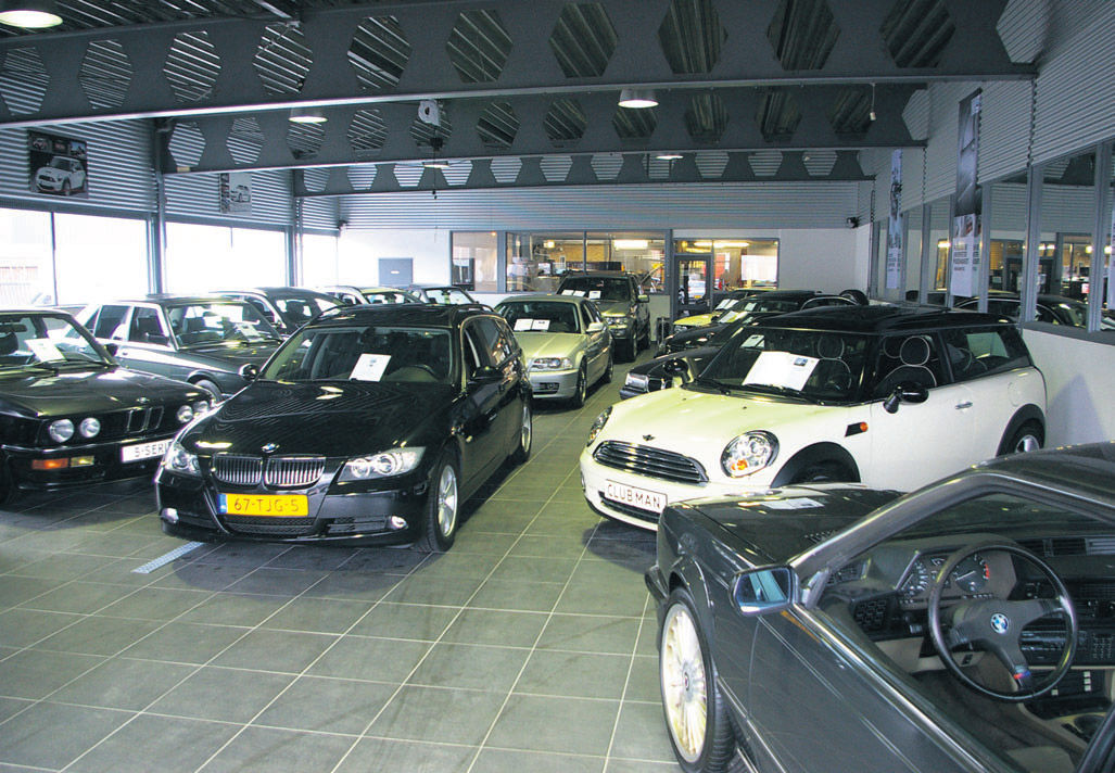Ensing-Automobielen-050auto-showroom2