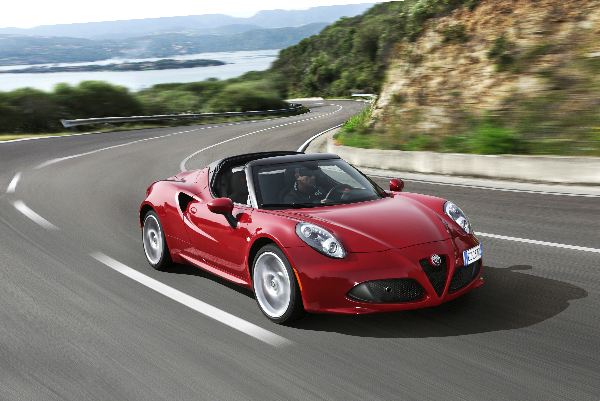 Alfa Romeo 4C Spider groningen 01