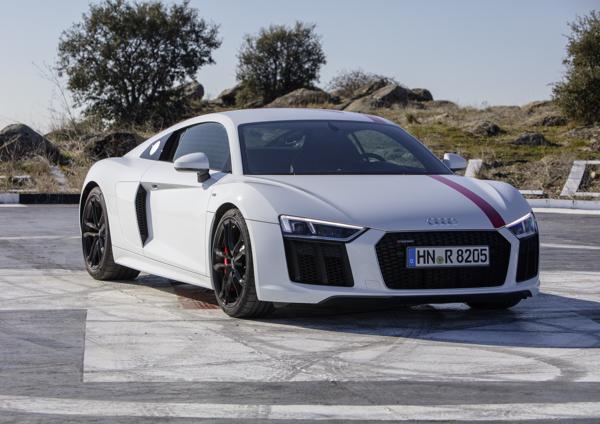 Audi R8 RWS groningen 02