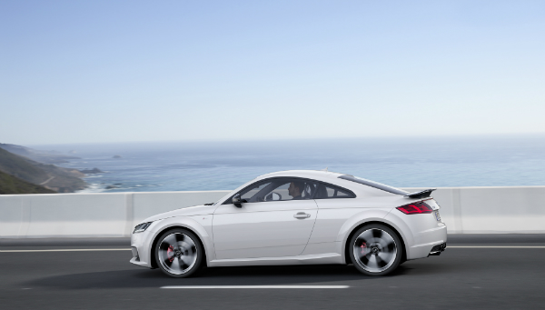 Audi tt coupe02