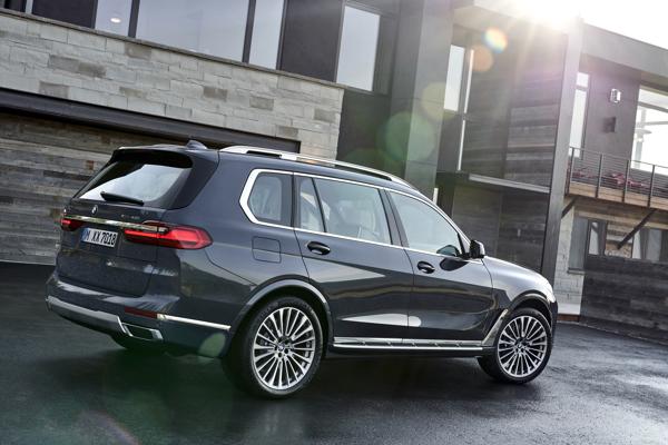 BMW X7 groningen 04