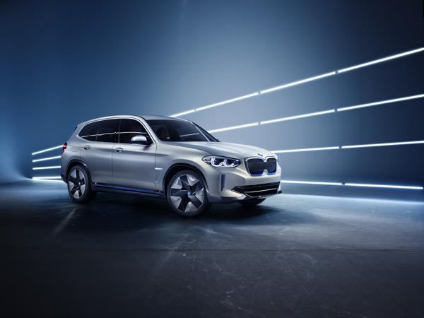 bmw concept ix3 01