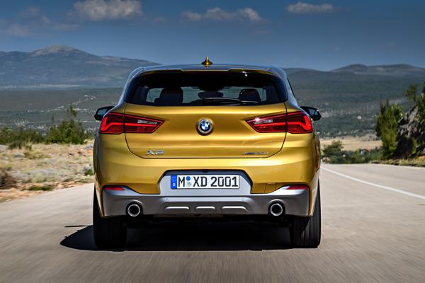 BMW groningen X2 06