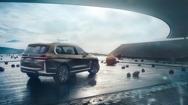 BMW groningen concept x7 iperf 02