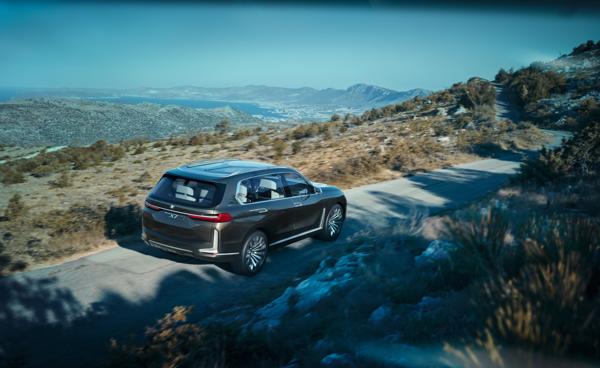 BMW groningen concept x7 iperf 04