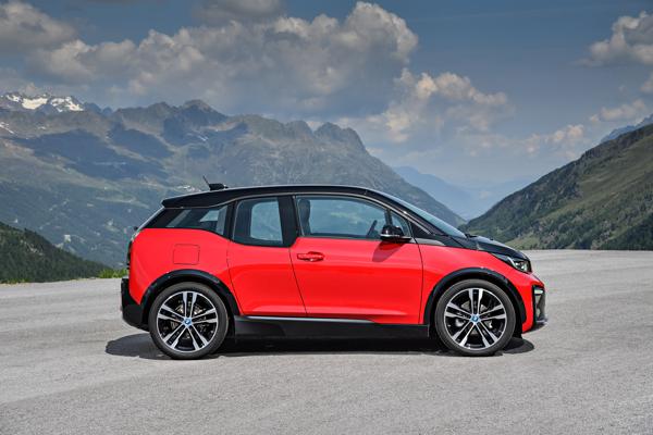 BMW groningen i3s 04