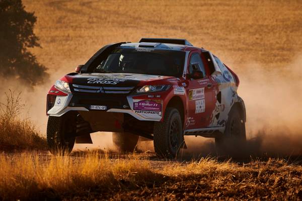 Eclipse Cross 2019 Dakar racer groningen 02