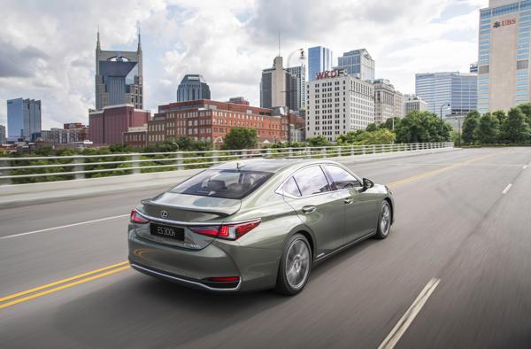 05 LEXUS ES 300H SUN LIGHT GREEN