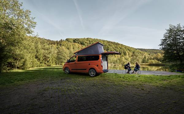 Ford TransitCustomNugget 06