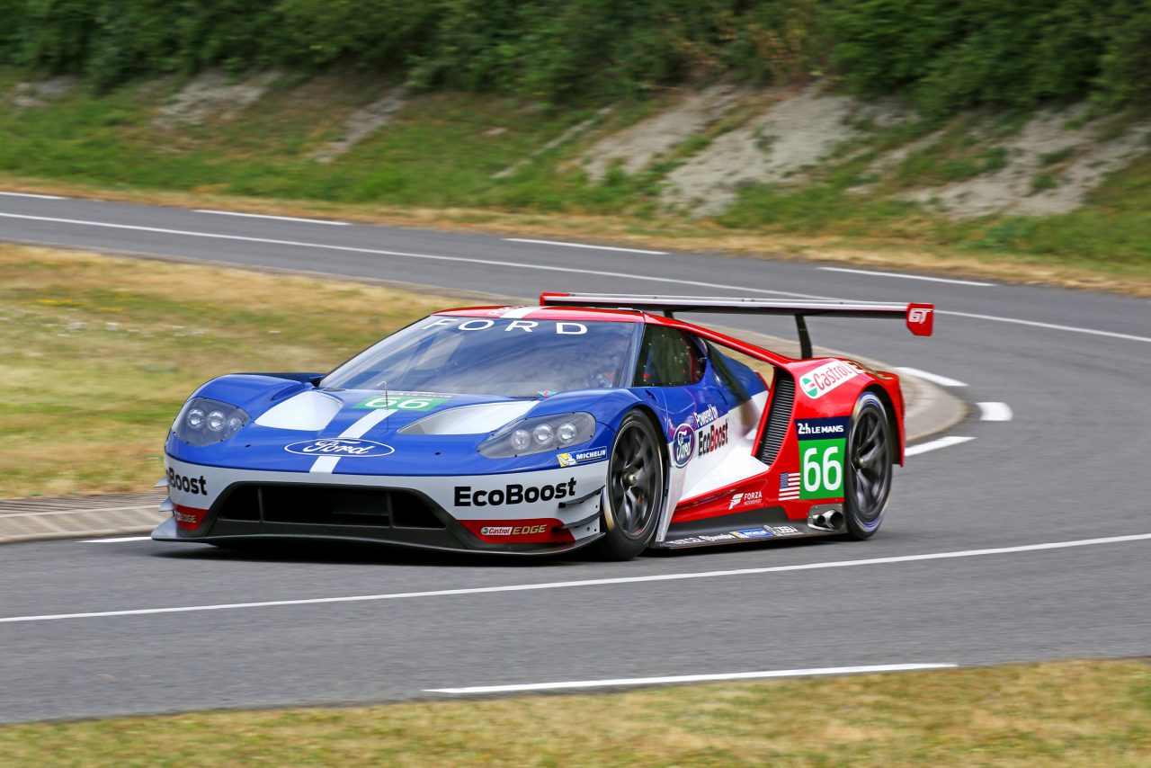 FordGT LeMansRaceCar 12 1280x854