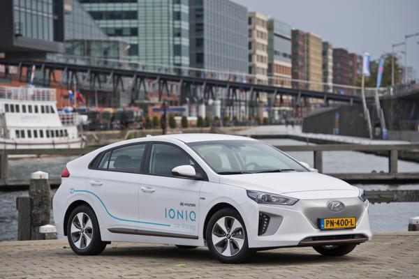 Hyundai groningen IONIQ Car sharing 03