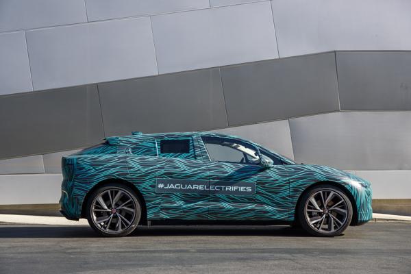 Jaguar I PACE groningen 05