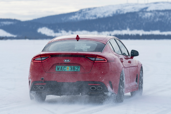 Kia Stinger test groningen 02