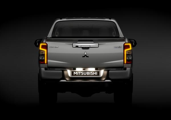 Mitsubishi L200 groningen 05