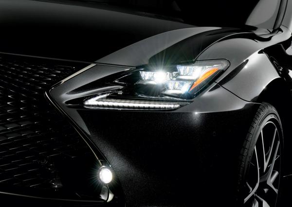 LEXUS RC F SPORT Black Edition 04