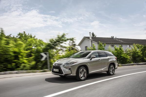 LEXUS RX 450hL groningen 01