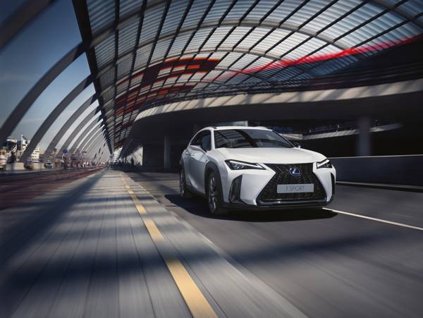 Lexus UX 250h groningen 06