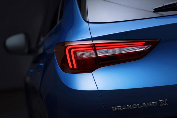 Opel groningen Grandland X Design 07