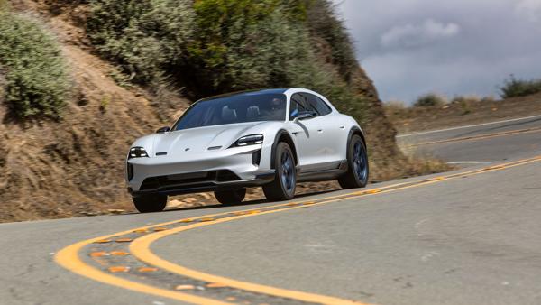 Porsche MissionE groningen 08