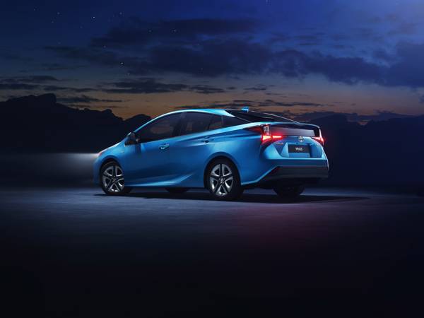 Vernieuwde Toyota Prius op Los Angeles Motor Show groningen 02