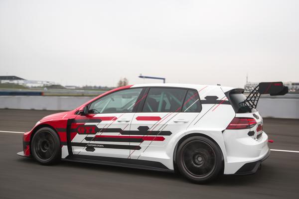 Volkswagen groningen GOLF GTI TCR 02