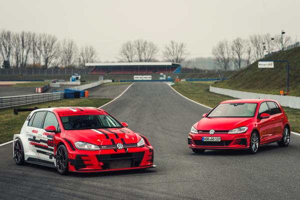 Volkswagen groningen GOLF GTI TCR 03