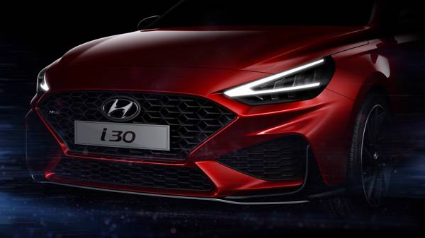 02 Hyundai i30 teaser