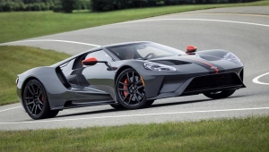 Nieuwe 2019 Ford GT Carbon Series voor op het circuit en de route weer naar huis