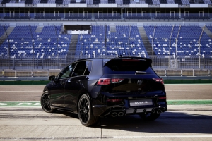 Het ultieme icoon: de vernieuwde Golf R
