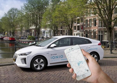 100 elektrische Hyundai&rsquo;s IONIQ de weg op in Amsterdam voor uniek Car Sharing-project