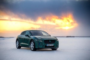 Snelle Jaguar I-PACE laadt snel op: vanaf 1 maart te bestellen