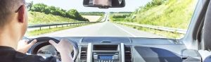 Hoe ouder de bestuurder, hoe ouder de auto. Of niet?