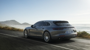 4+1 = Porsche Panamera Sport Turismo