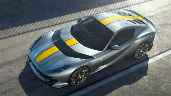 FERRARI LIMITED EDITION V12: De countdown is begonnen