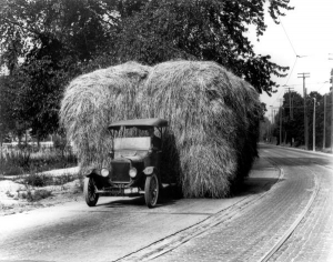 100 jaar geleden kwam Ford met het TT-model, de eerste bedrijfswagen!