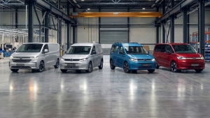 Transporter eHybrid nu in de showroom en maakt plug-in hybride line-up van Volkswagen Bedrijfswagens compleet