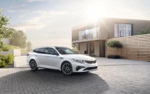 Nieuwe motoren en frisse uitstraling voor Kia Optima