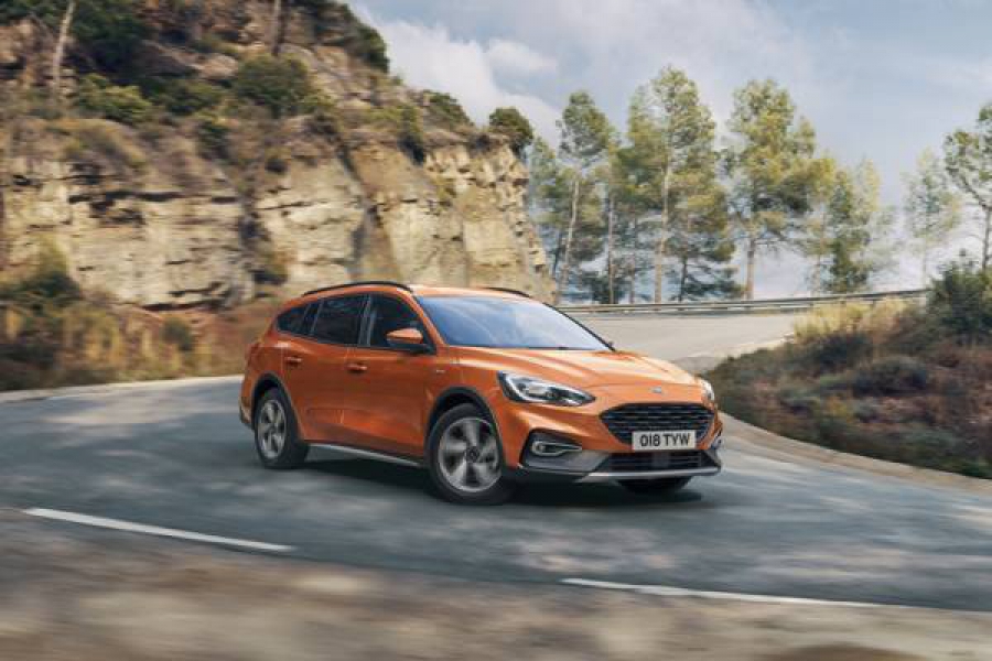 Ford Focus in de prijzen en bereikt verkoopaantal van 42.100 eerste halfjaar