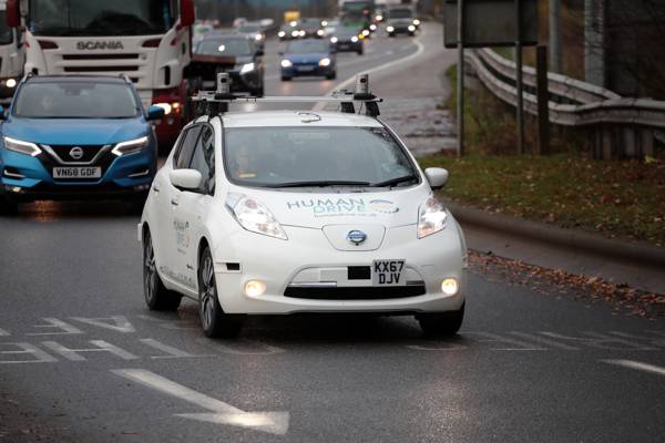 Nissan LEAF rijdt ruim 370 km volledig zelfstandig door Engeland