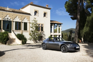 MX-5 RF: vanaf april in de showroom!