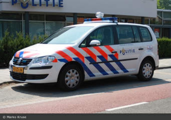 Politie neemt afscheid van VW en gaat voor het beste: Mercedes-Benz!!